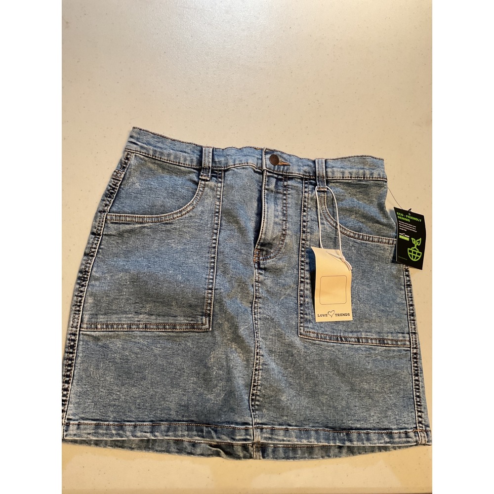 Love Trends Eco-Friendly Denim Patch Pocket Mini Skirt Blue Acid Wash Medium